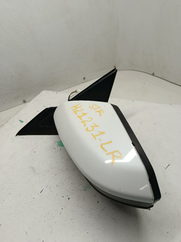 Part image 8