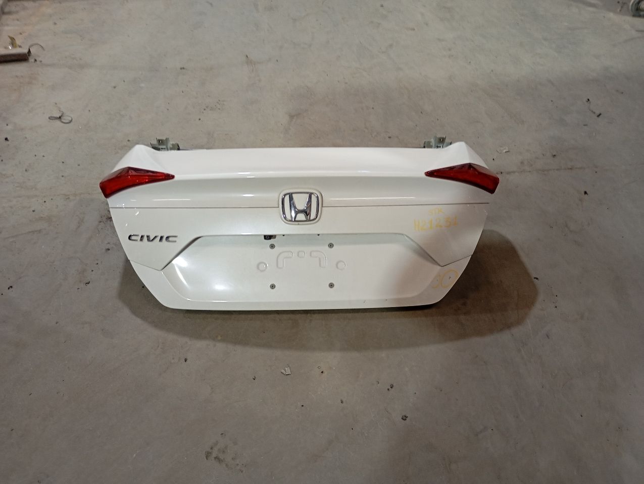 Part image 1