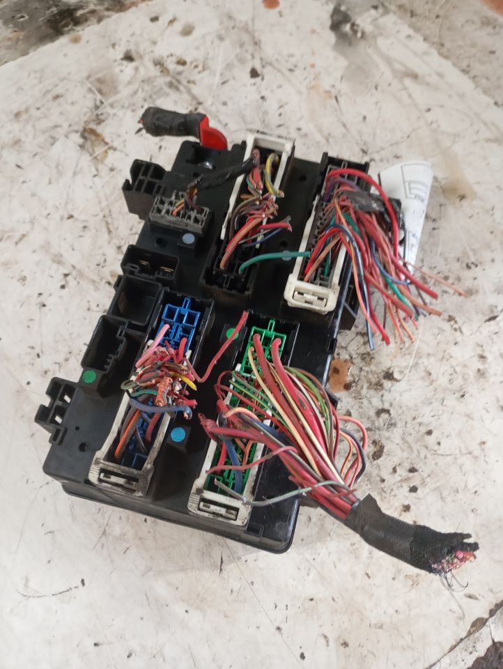 Part image 3