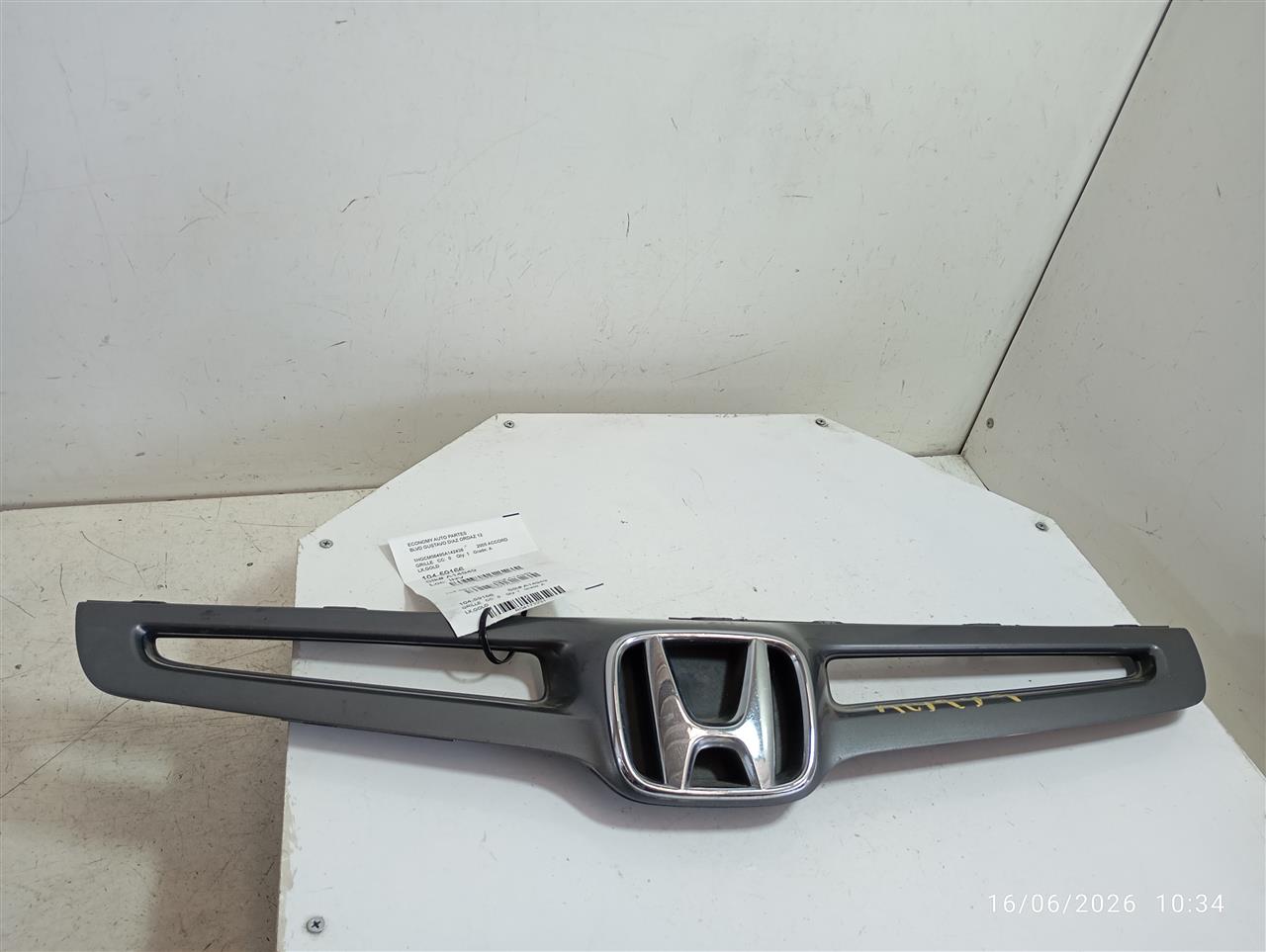 2005 Honda ACCORD Grille