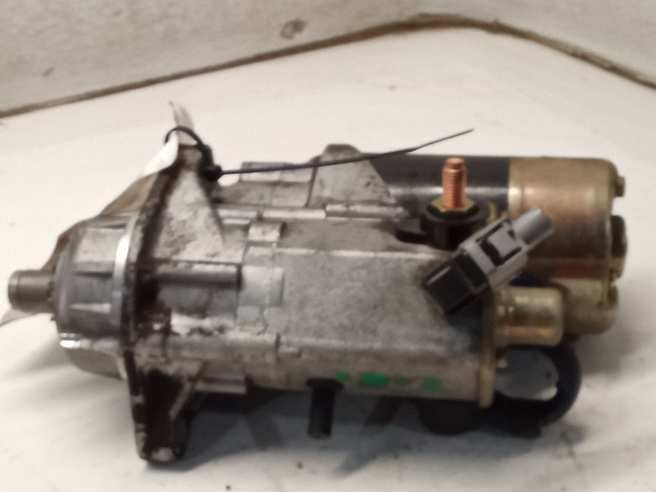 Part image 3