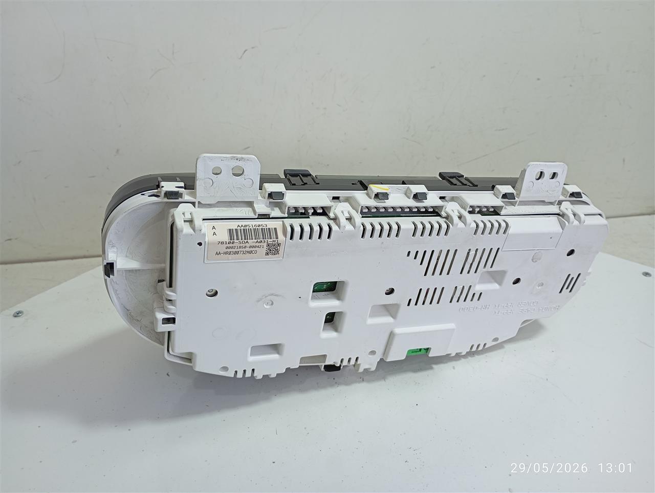Part image 4