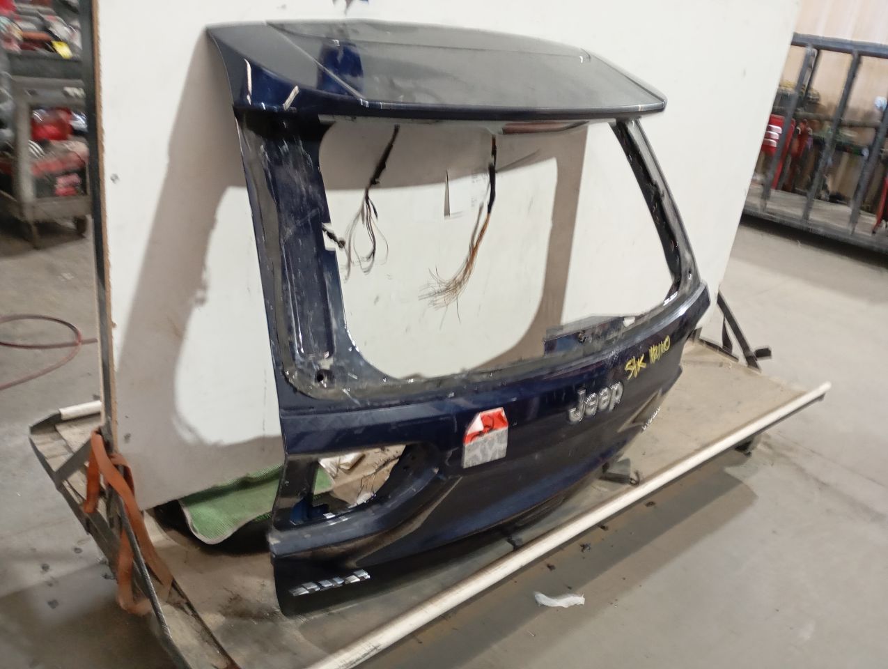 Part image 4
