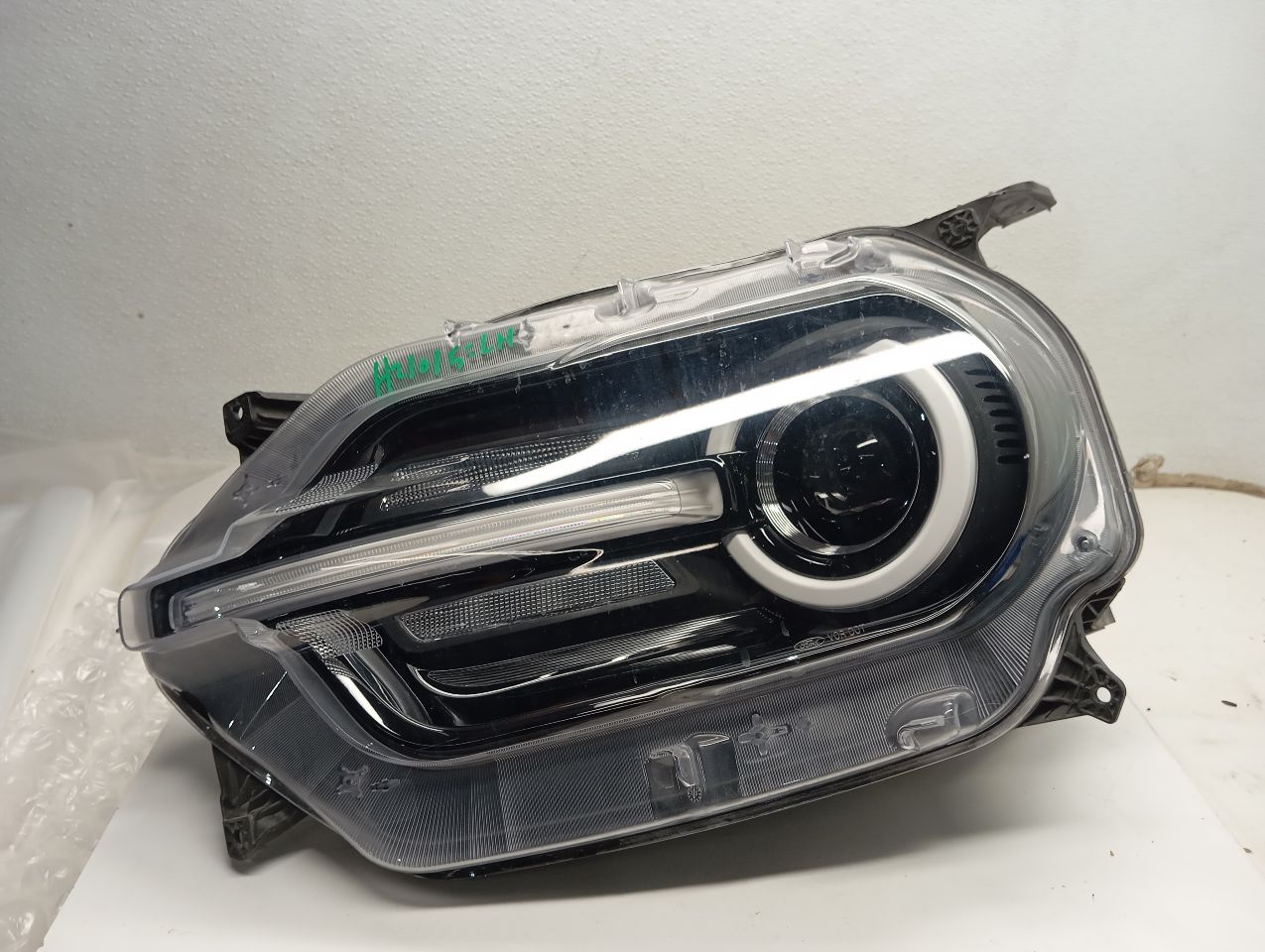 Part image 1