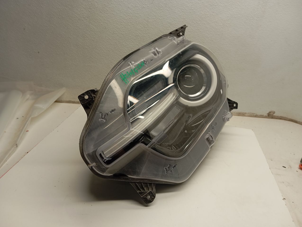 Part image 4