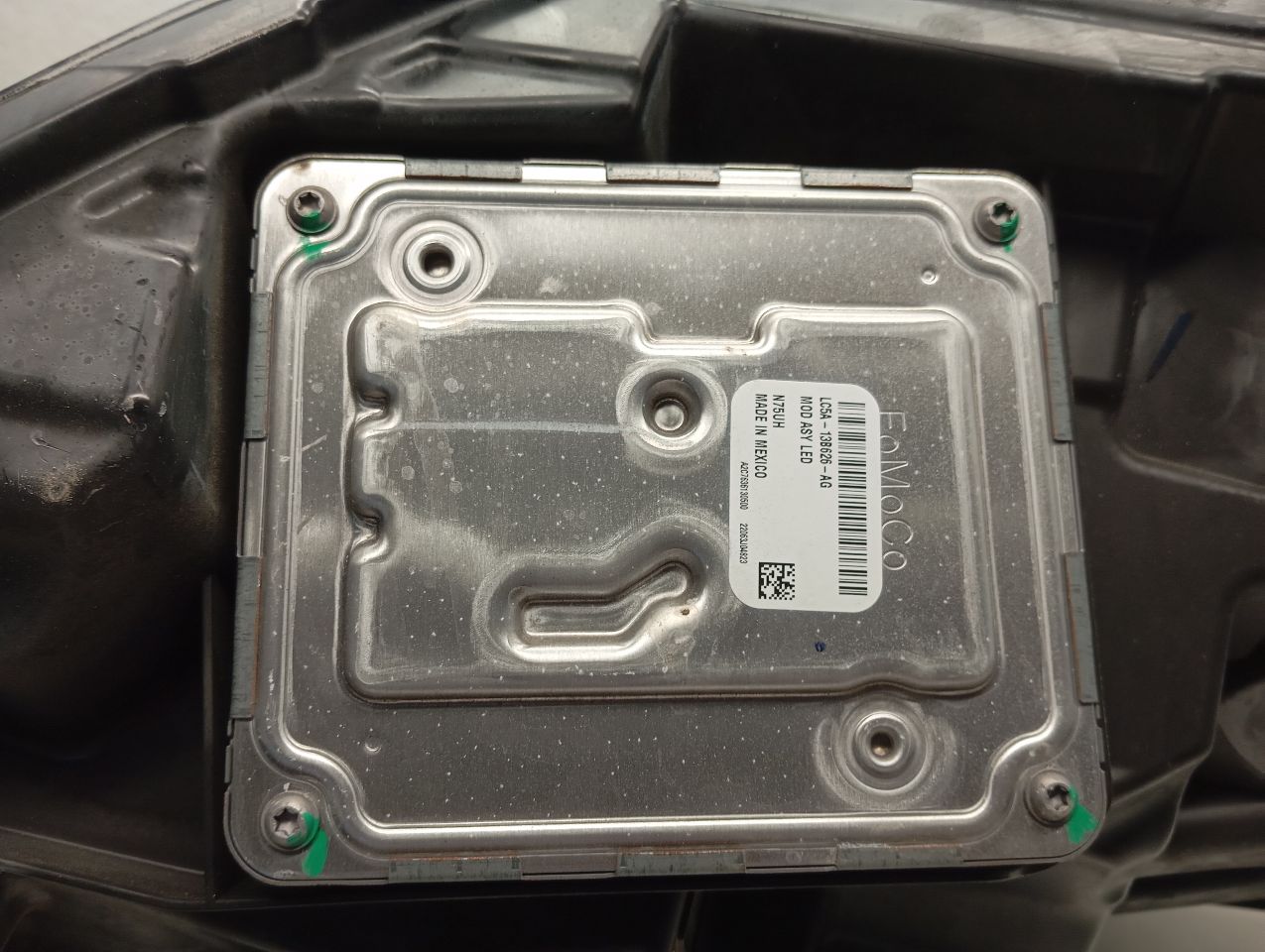 Part image 7