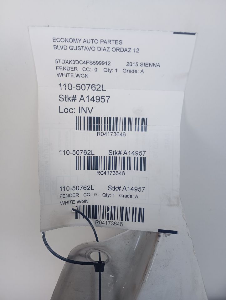 2015 Toyota SIENNA Fender