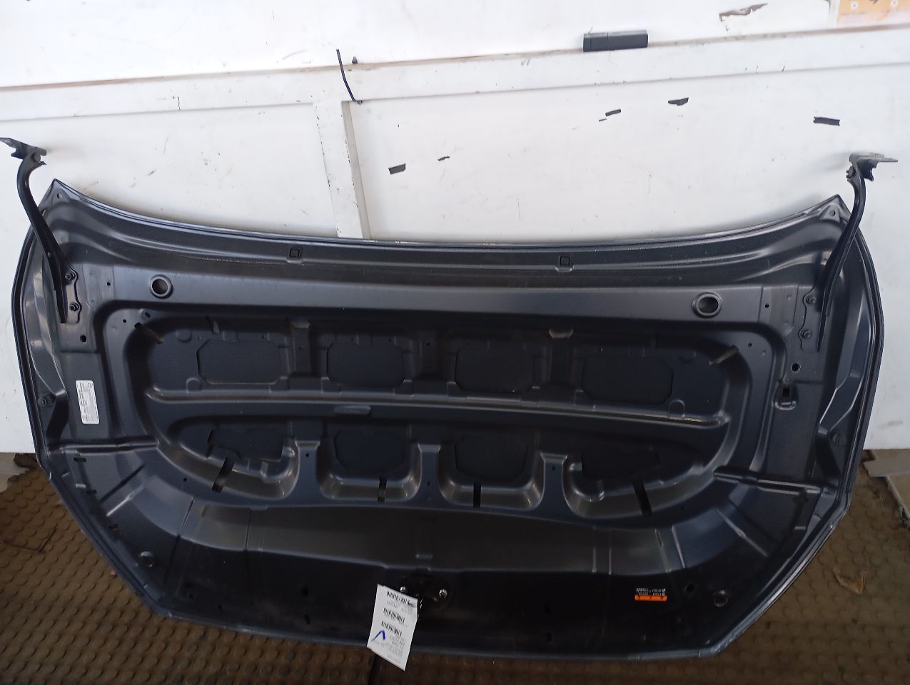 Part image 4
