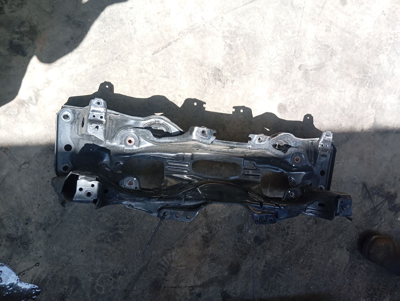Part image 3