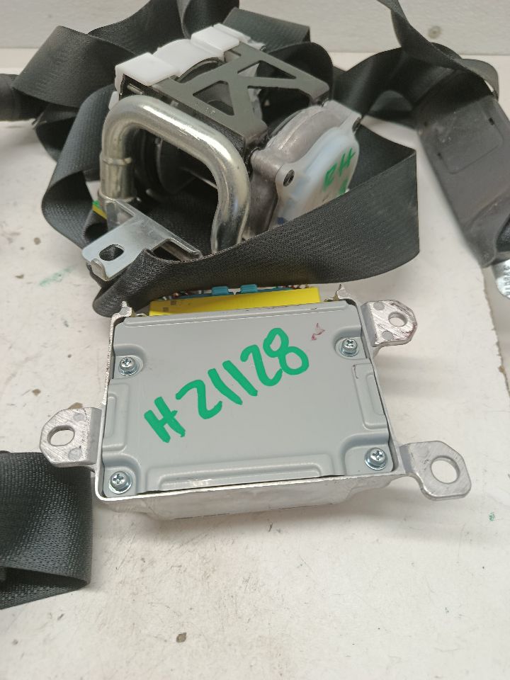 Part image 16