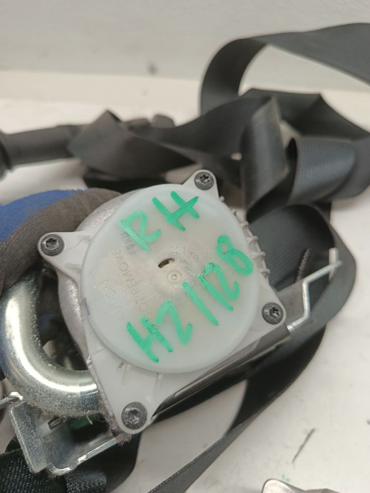 Part image 18