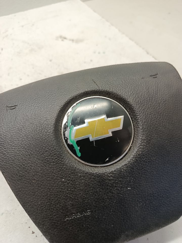 2011 General Motors SUBURBAN 1500 Air Bag