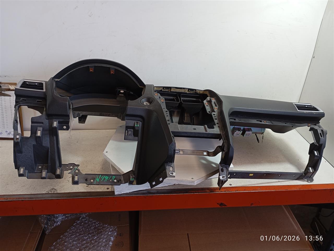 Part image 5
