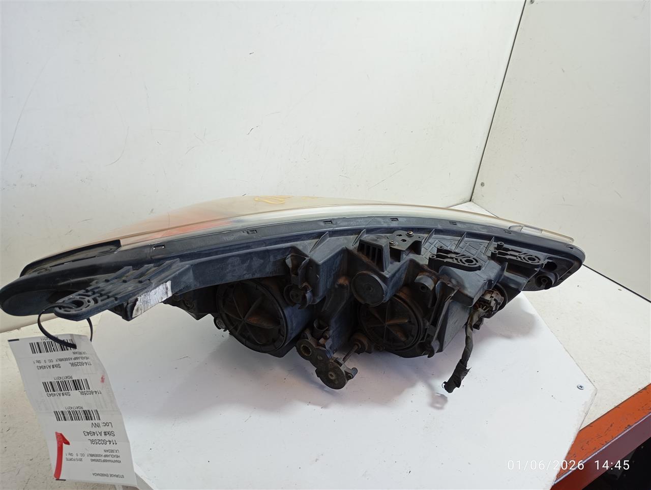Part image 4