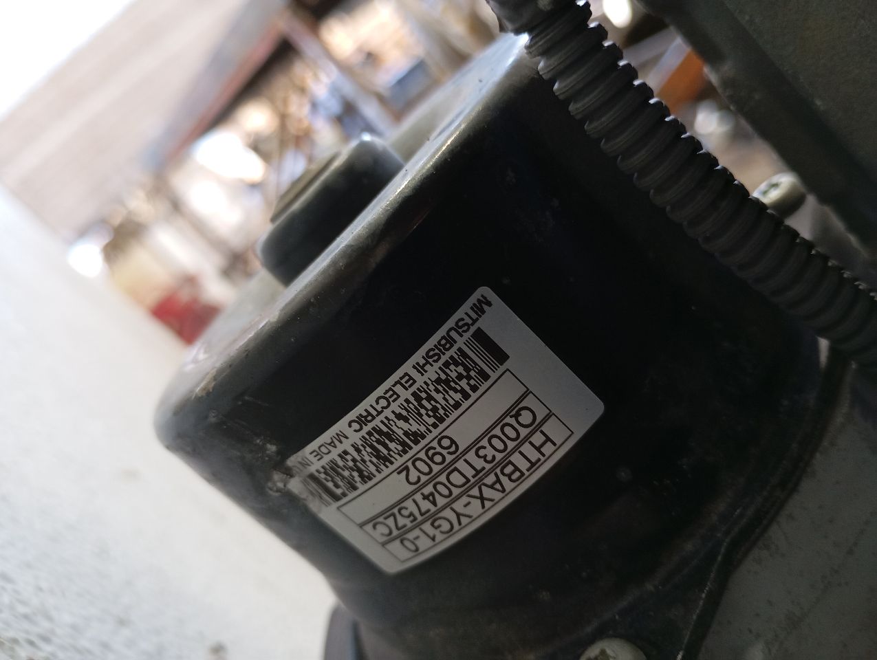 Part image 9
