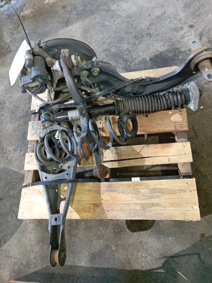 Part image 10