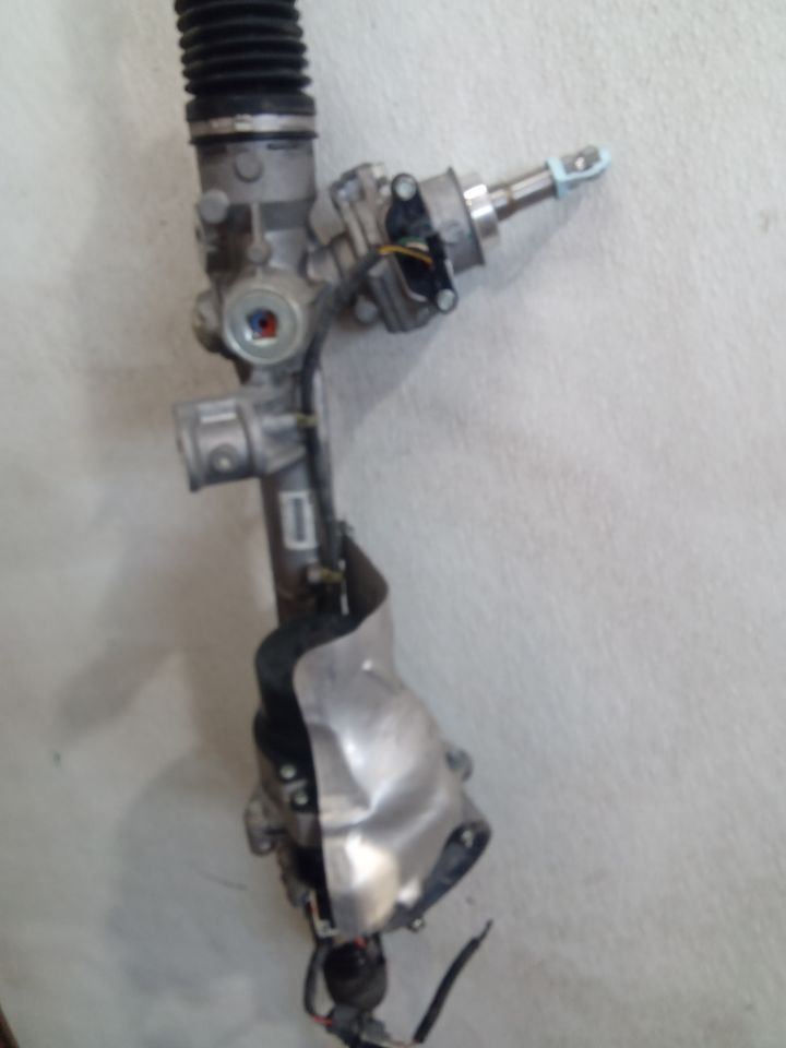 Part image 9