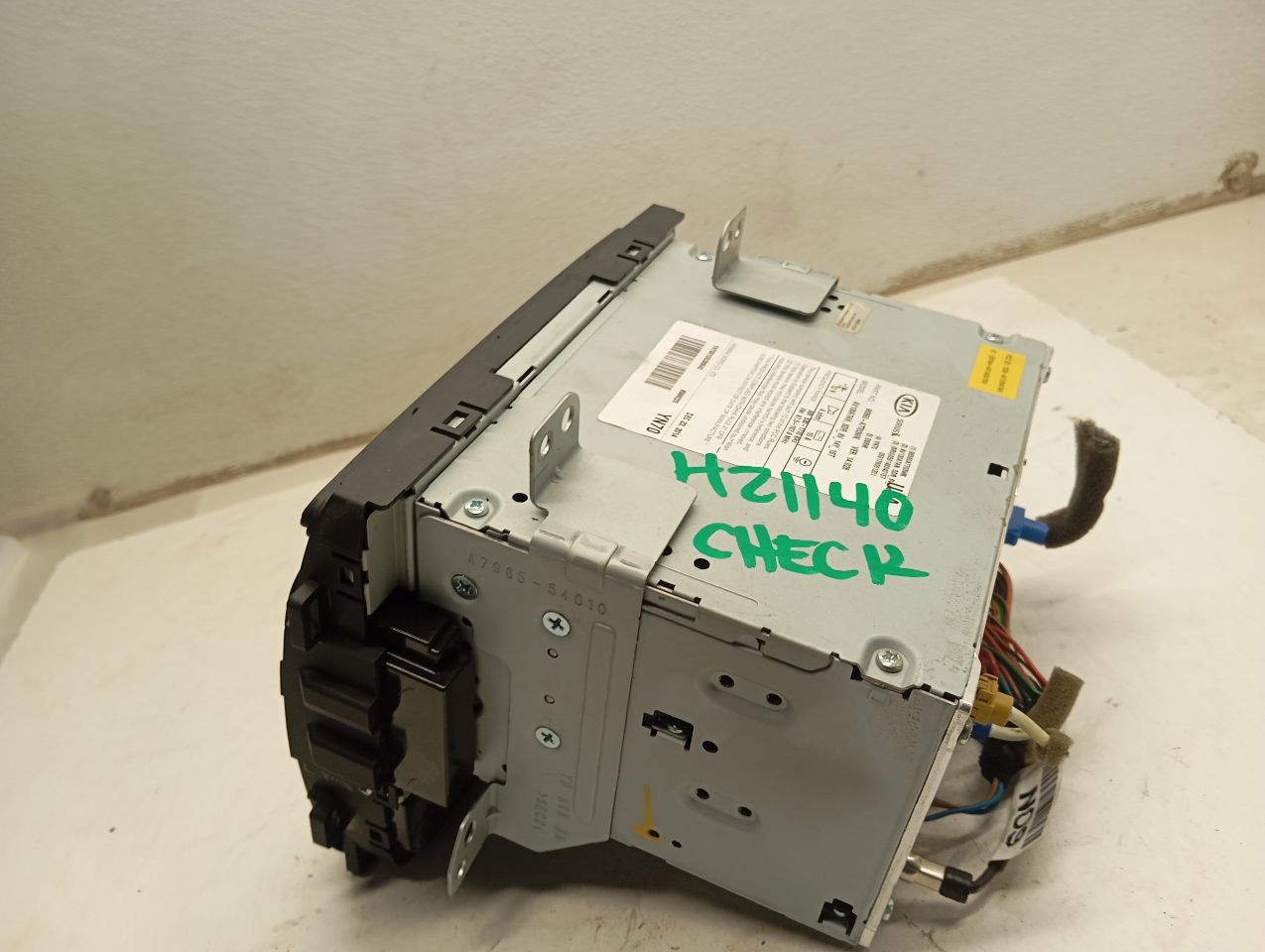 Part image 3