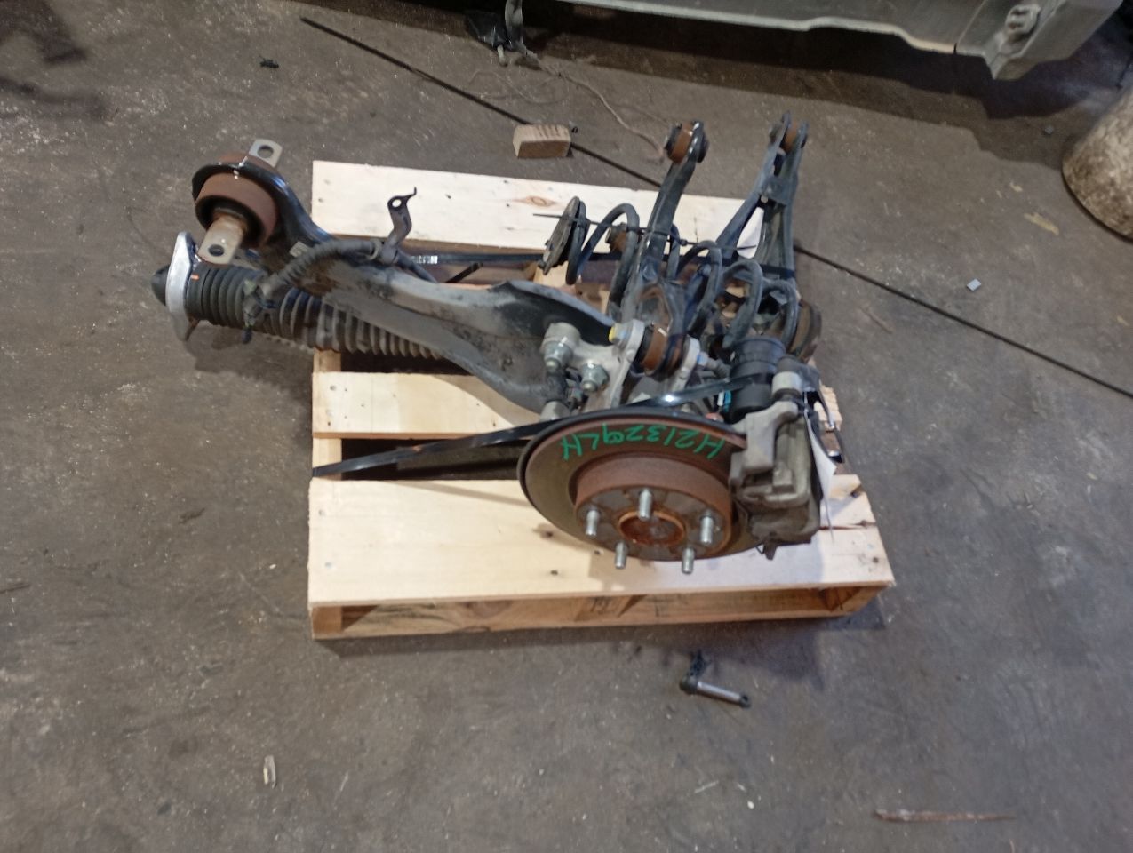 Part image 4