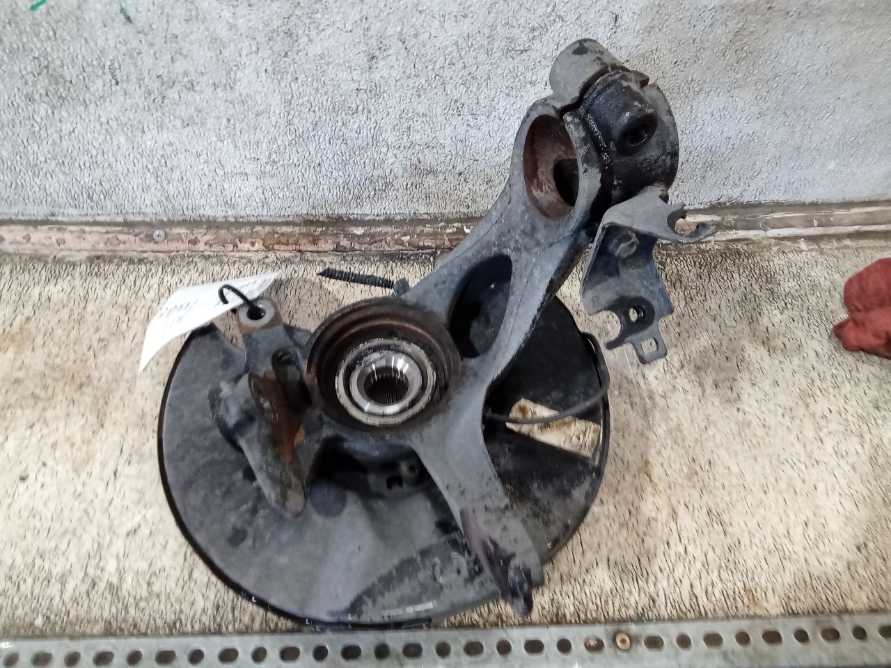 Part image 3