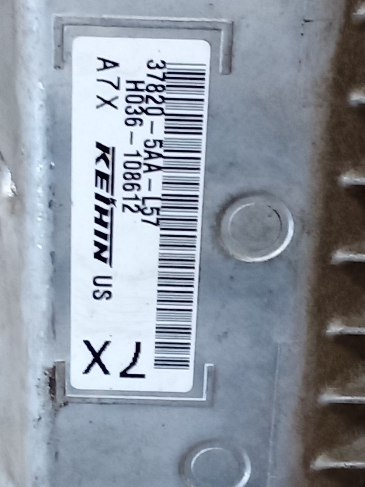 Used 2016 Honda CIVIC pre-crash system - Stock #H21239