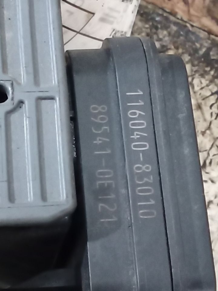 Part image 9