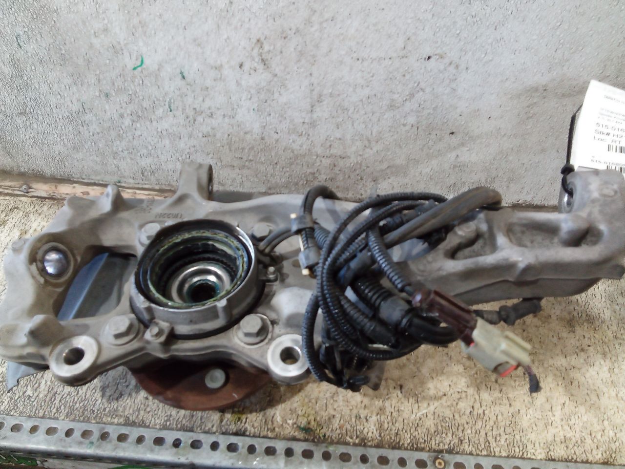 Part image 3