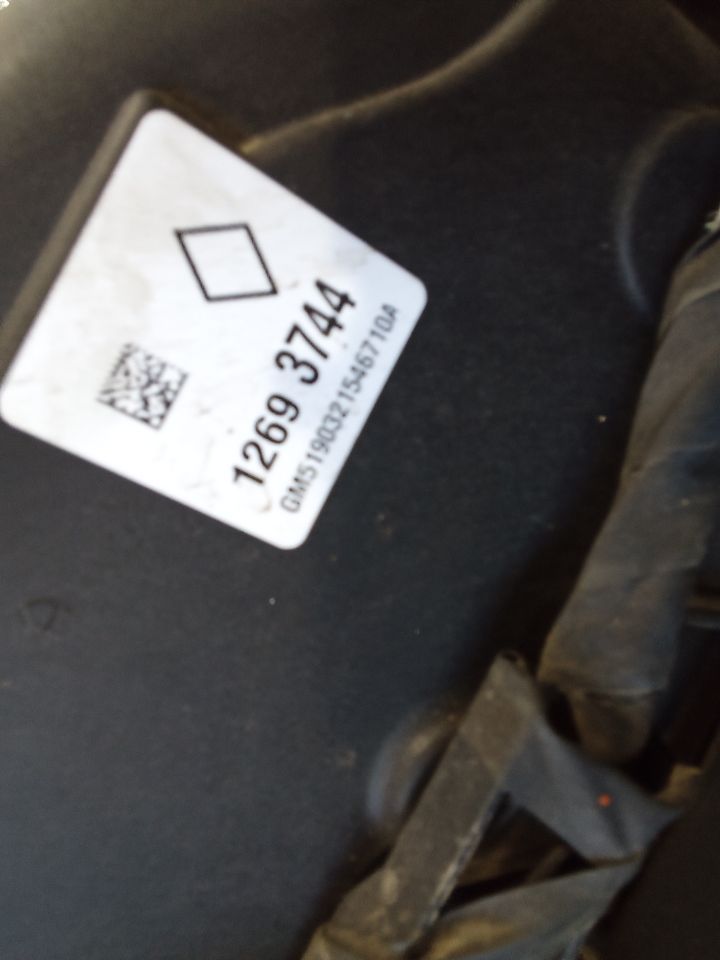Part image 6