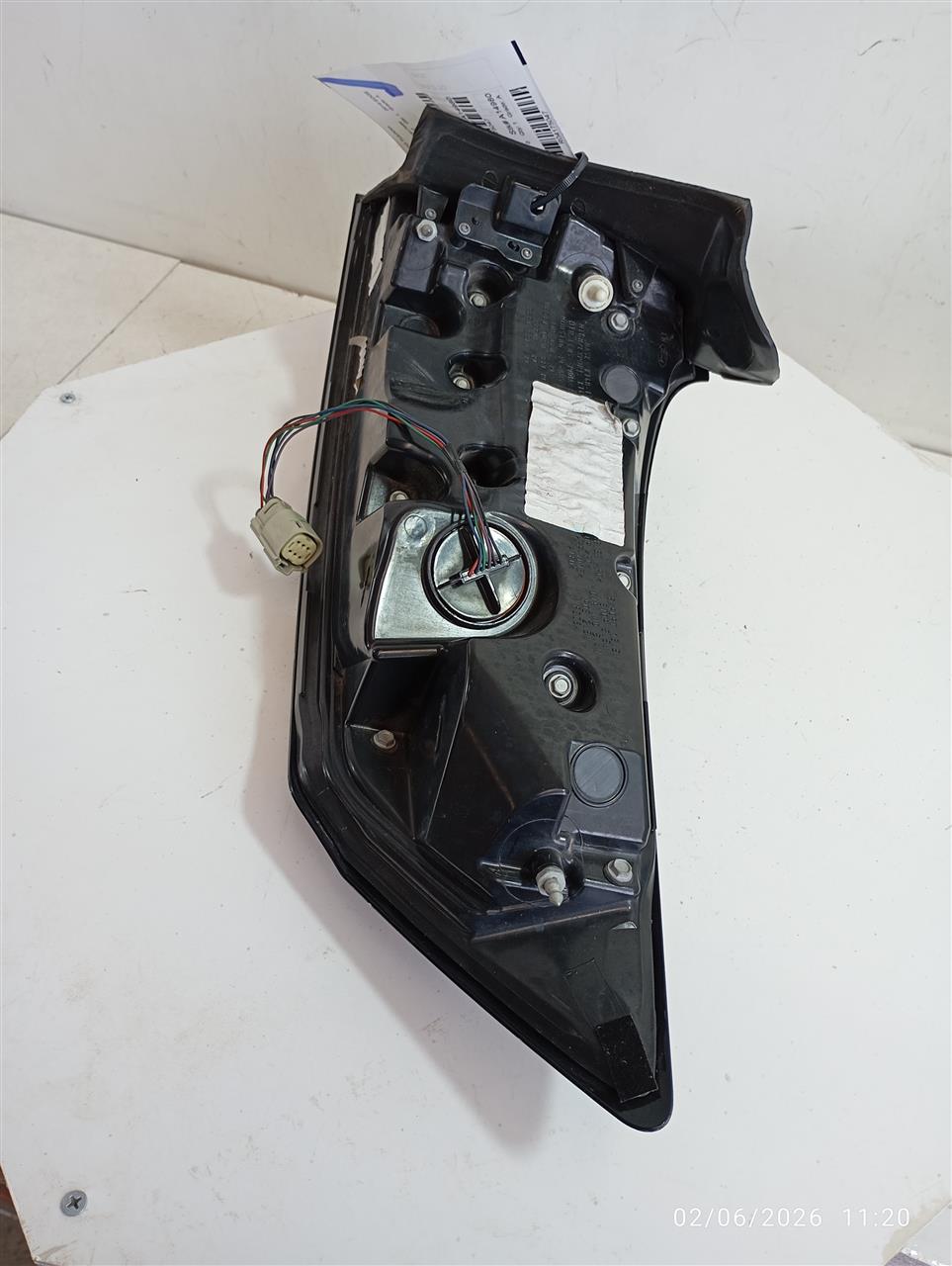 Part image 4