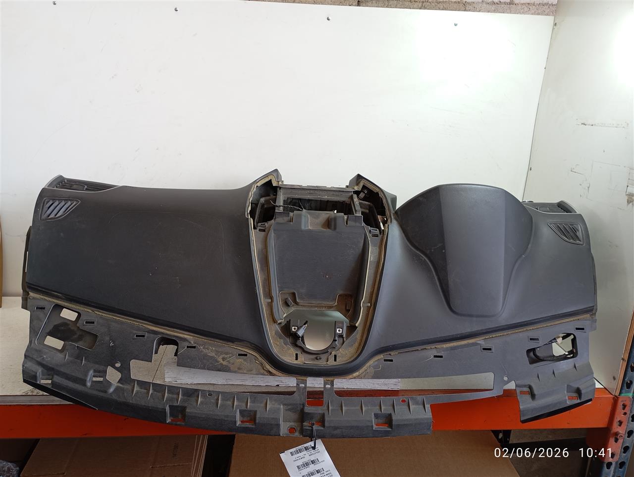 Part image 4