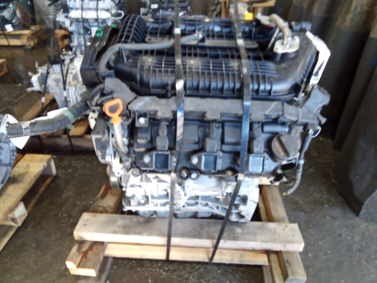 Part image 3