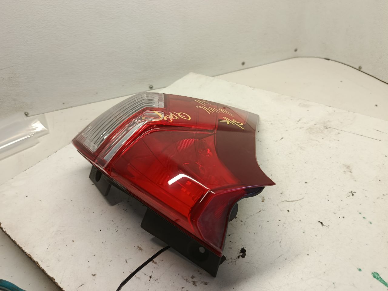 Part image 3