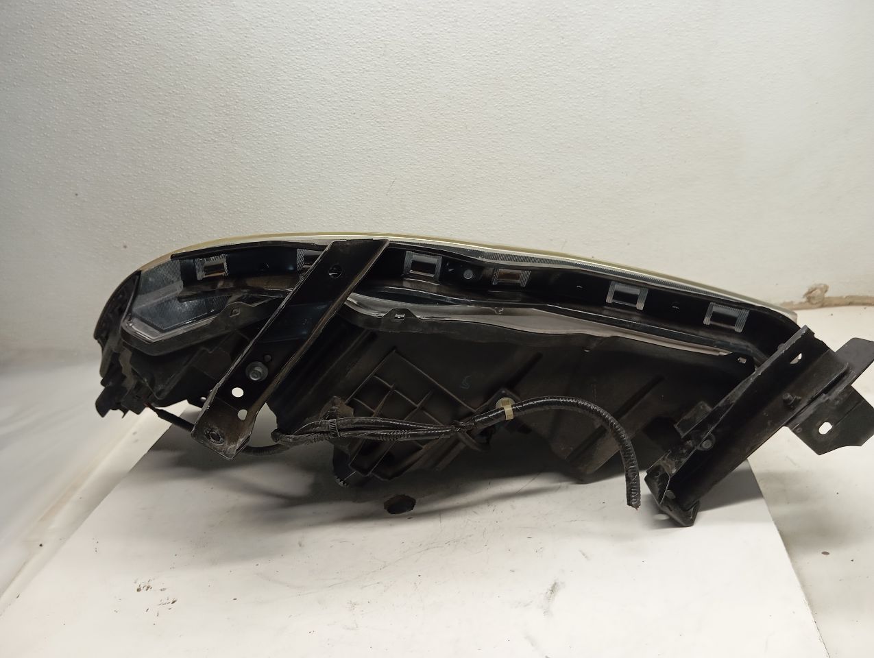 Part image 5