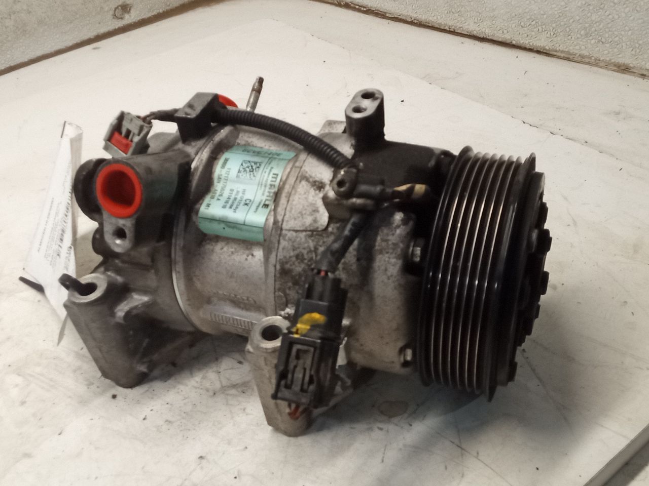Part image 3