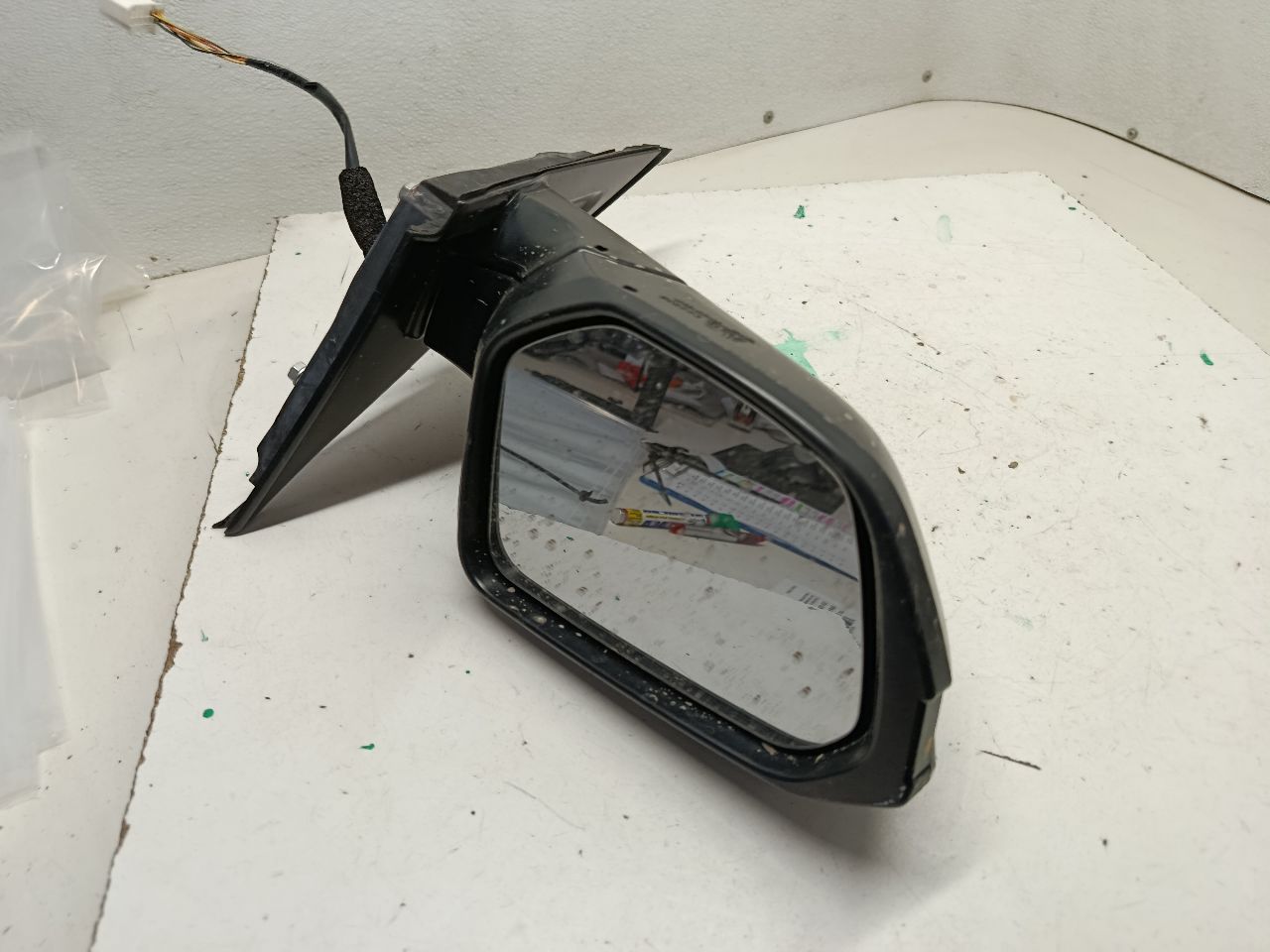 Part image 8