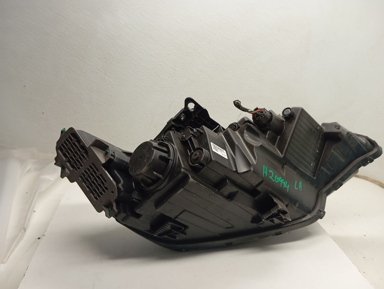 Part image 9