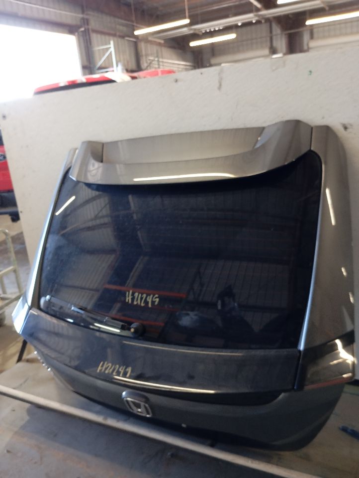 Part image 3