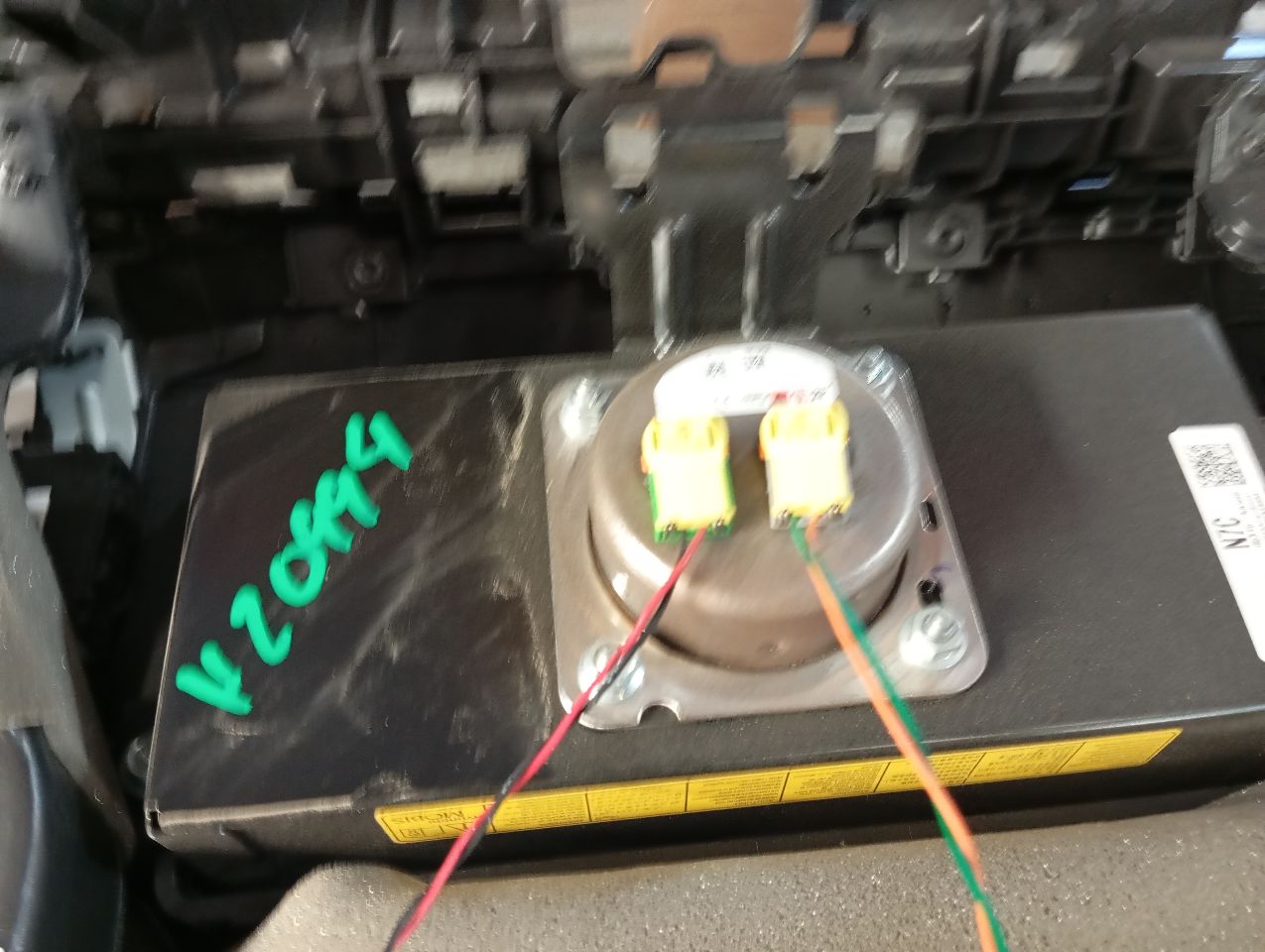 Part image 4