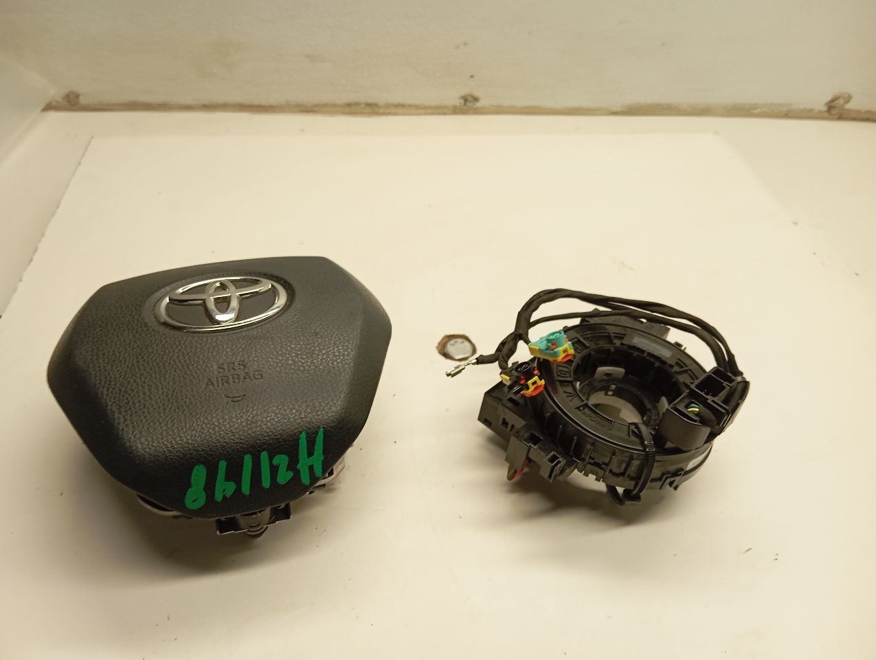 Part image 1