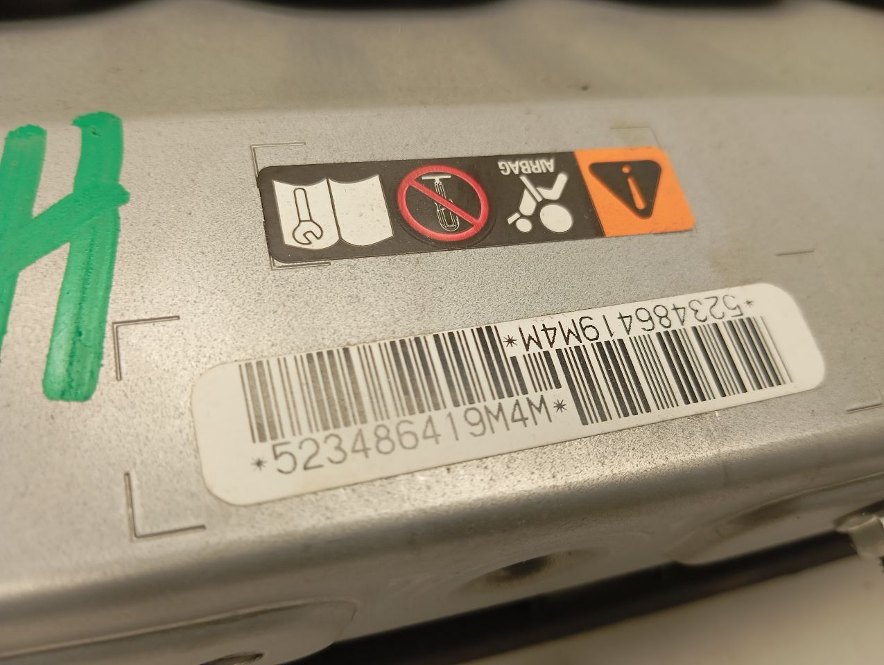 Part image 3