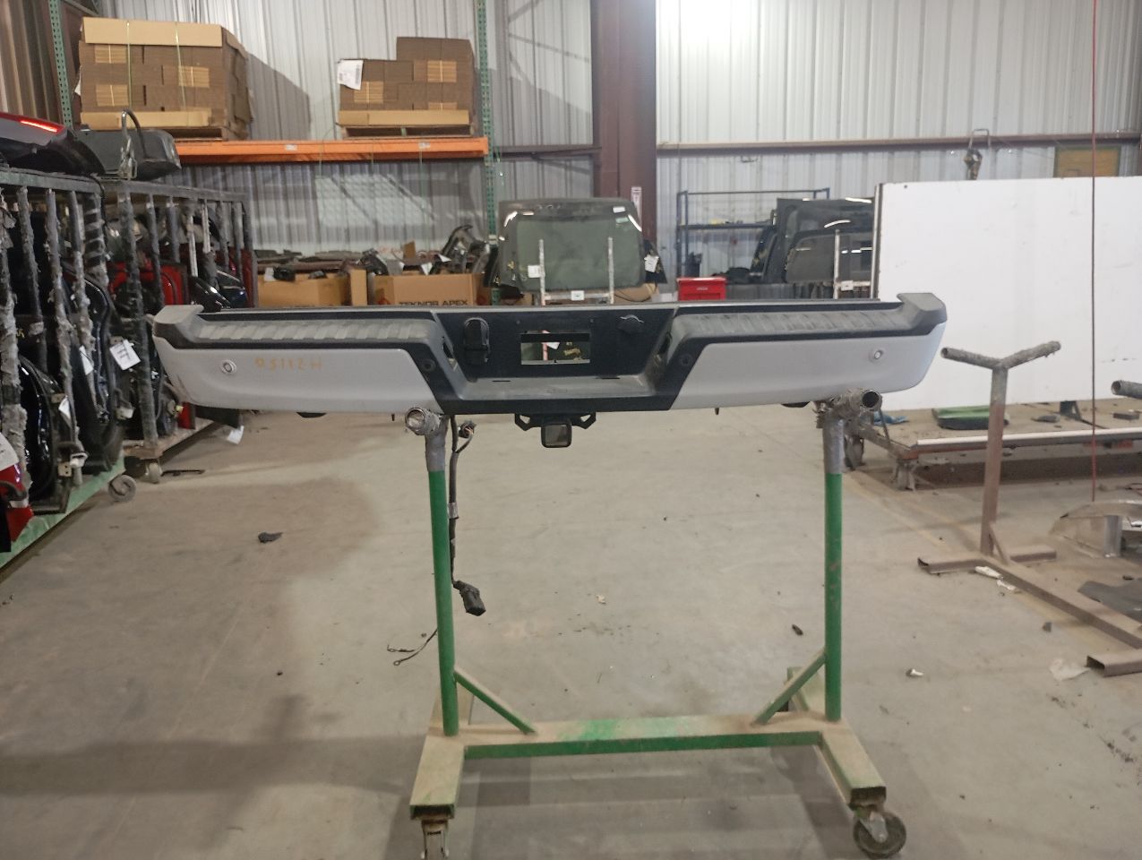 Part image 3