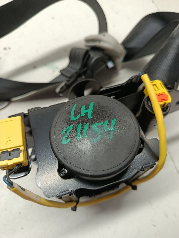 2018 Subaru XV CROSSTREK Seat Belt, Front