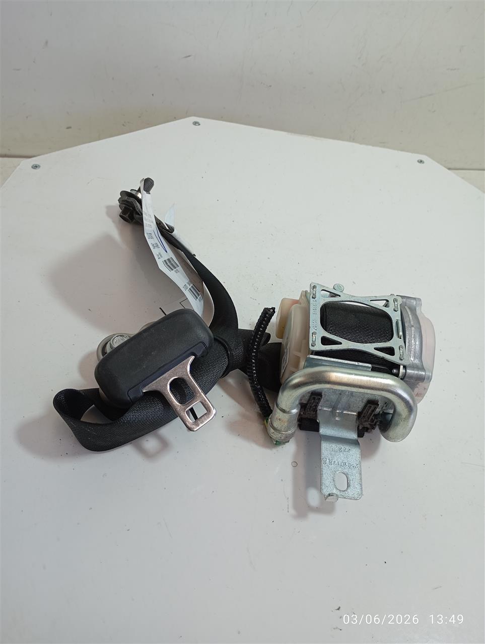 Used 2017 Honda CIVIC retractor - Stock #A14956