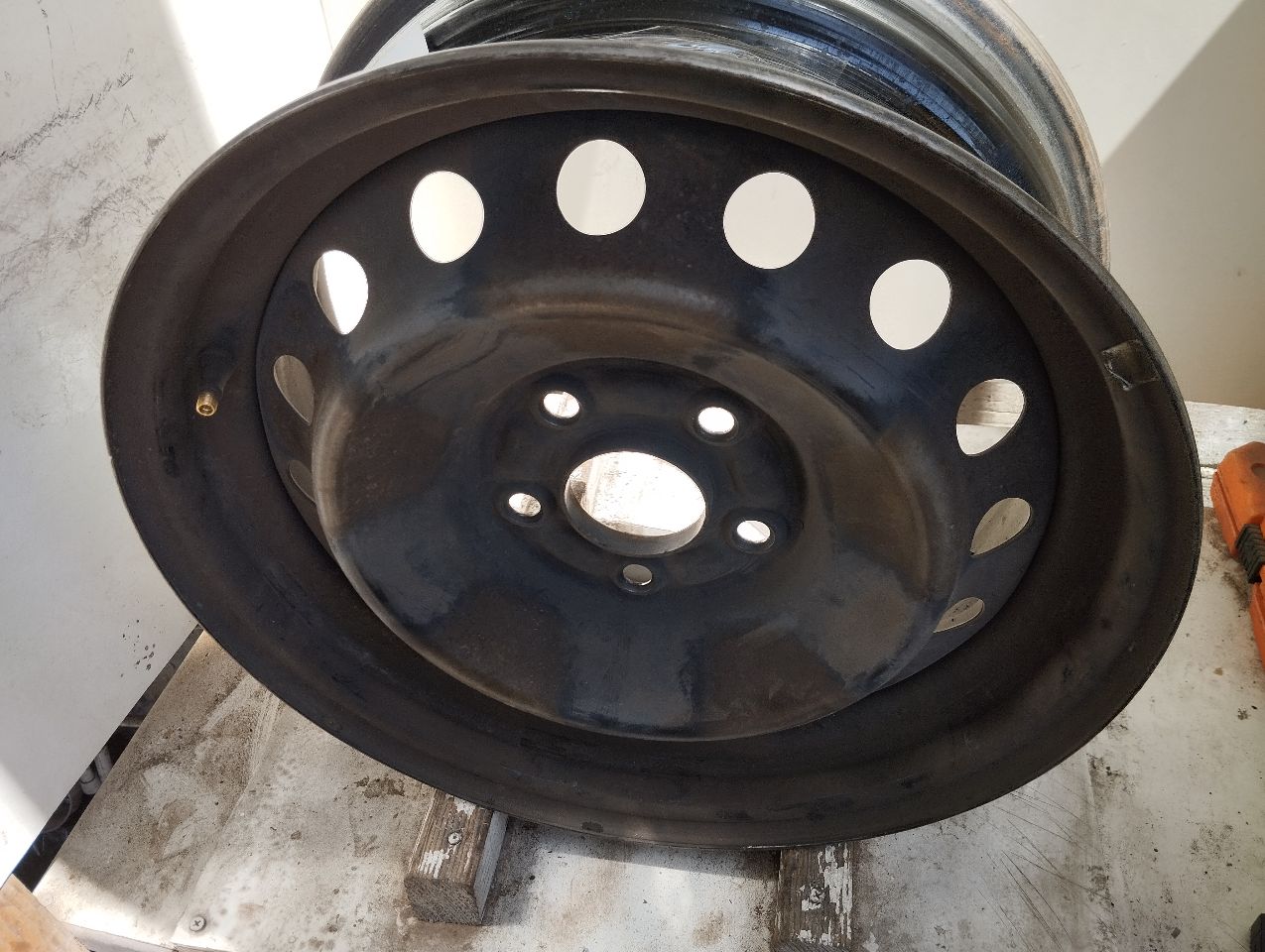 Part image 2