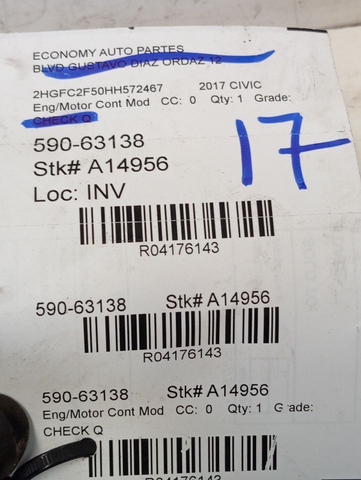 Used 2017 Honda CIVIC w/o pre-crash system - Stock #A14956