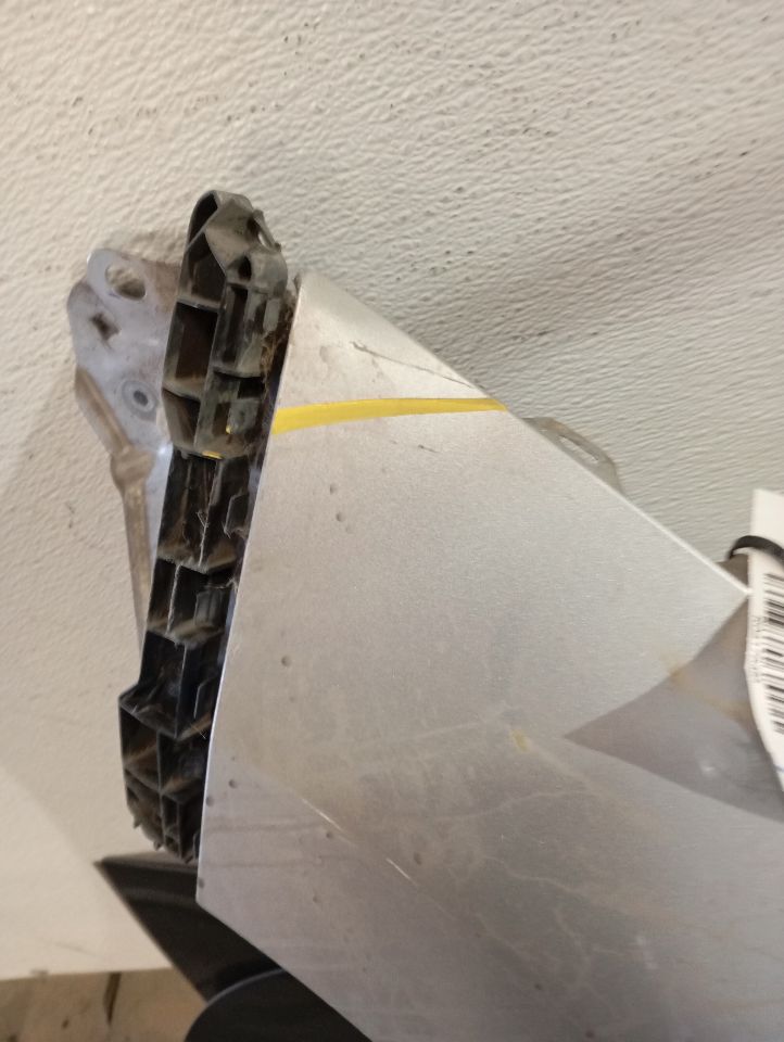 Part image 8