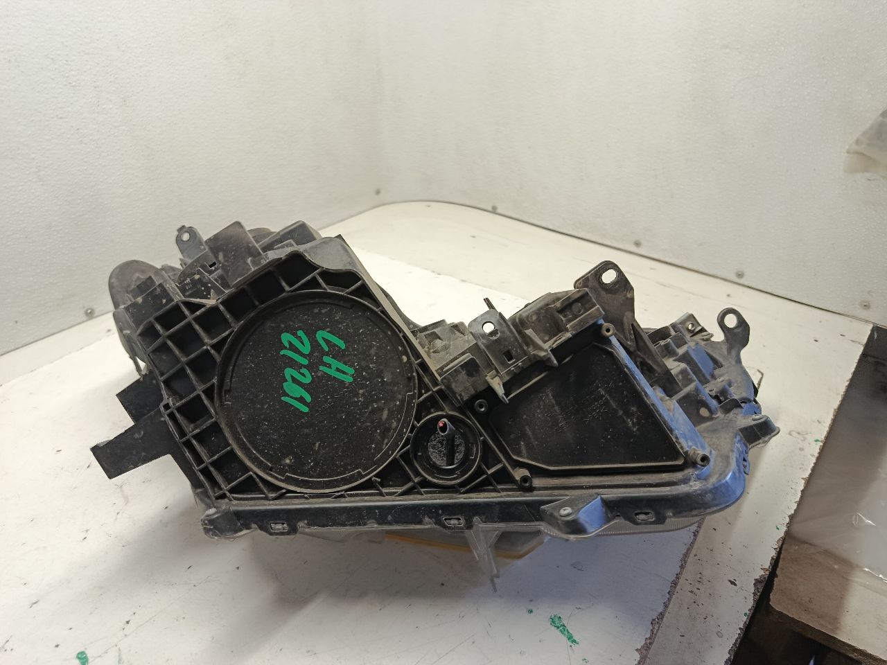 Part image 7