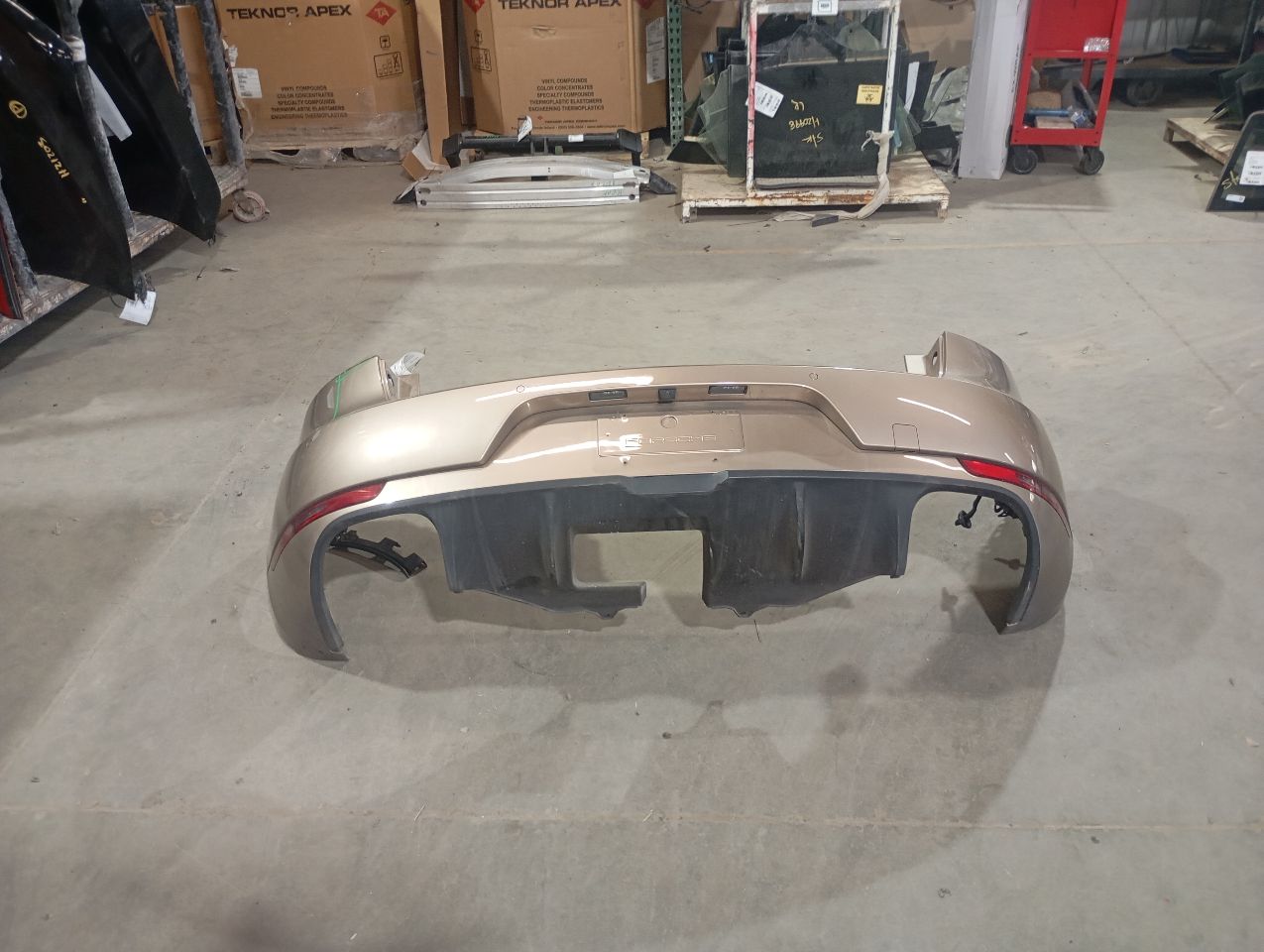 Part image 4
