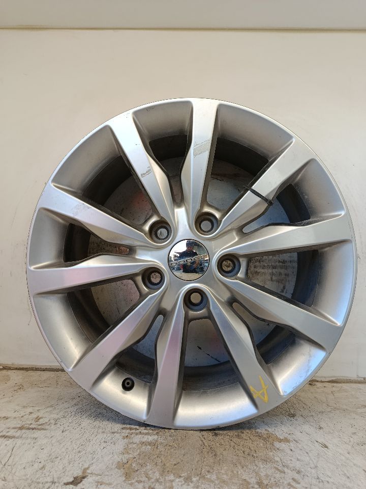 2018 Chrysler DURANGO Wheel
