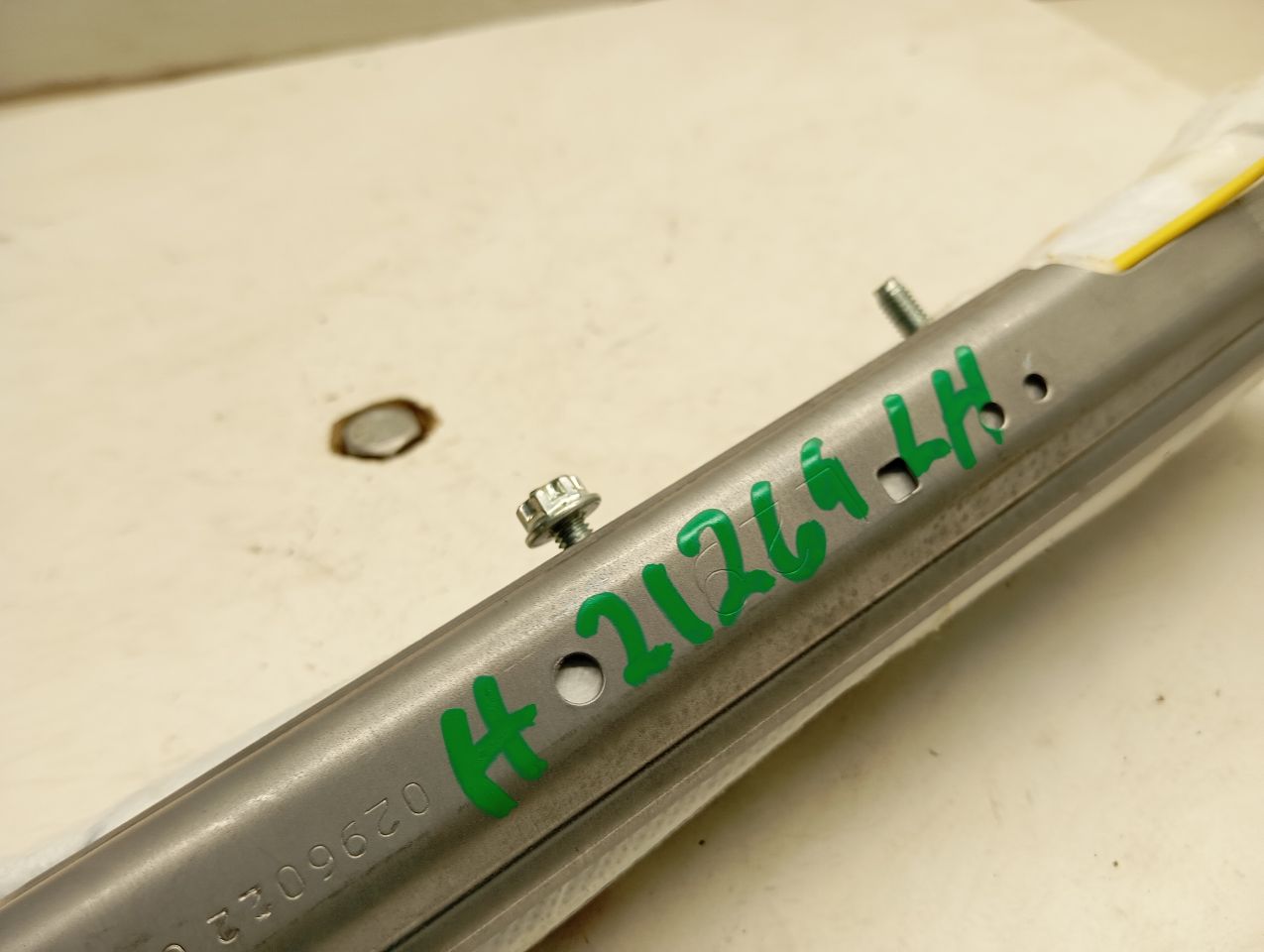 Part image 1